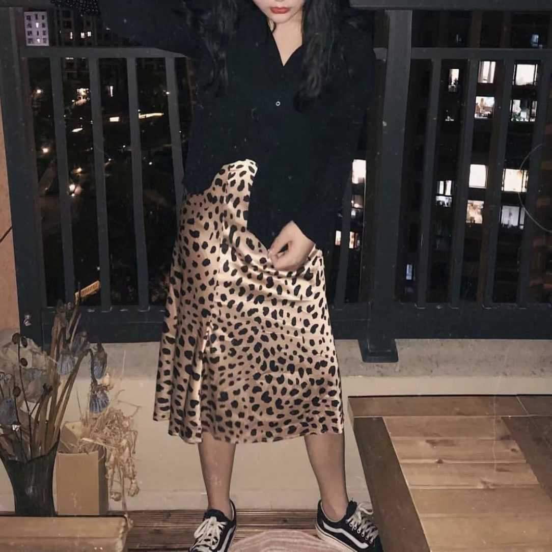 Retro Elastic Band High Waisted Leopard Print Midi Skirt on sale - SOUISEE