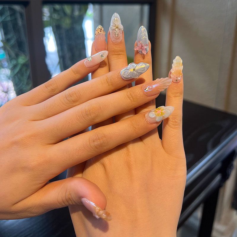 Sea Themed Blue Seashell Gel Press Ons