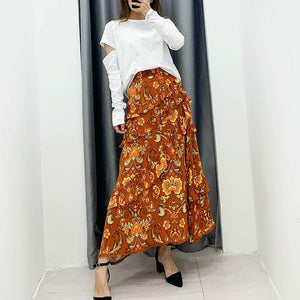 90s Fashion Retro Elastic Waist Paisley Ruffle Midi Skirt on sale - SOUISEE