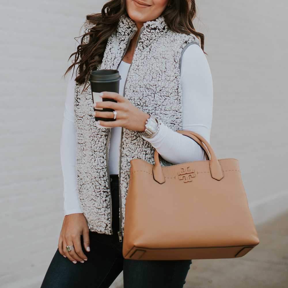 Fuzzy Faux Fur Winter Outerwear Sherpa Fleece Vest on sale - SOUISEE